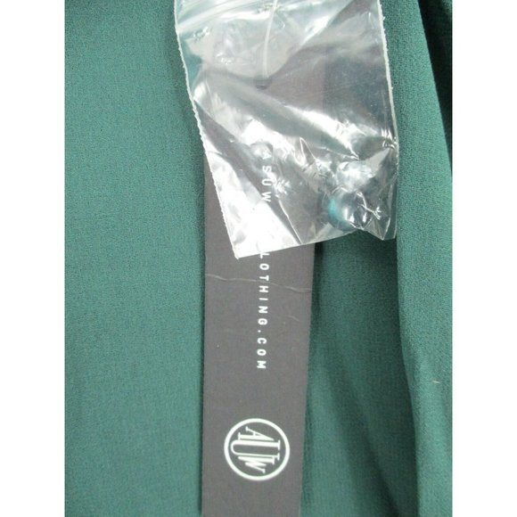 As U Wish Tunic Womens Extra Large Green Lace 1/2 Sleeve Stretch V-Neck NWT - Picture 4 of 10